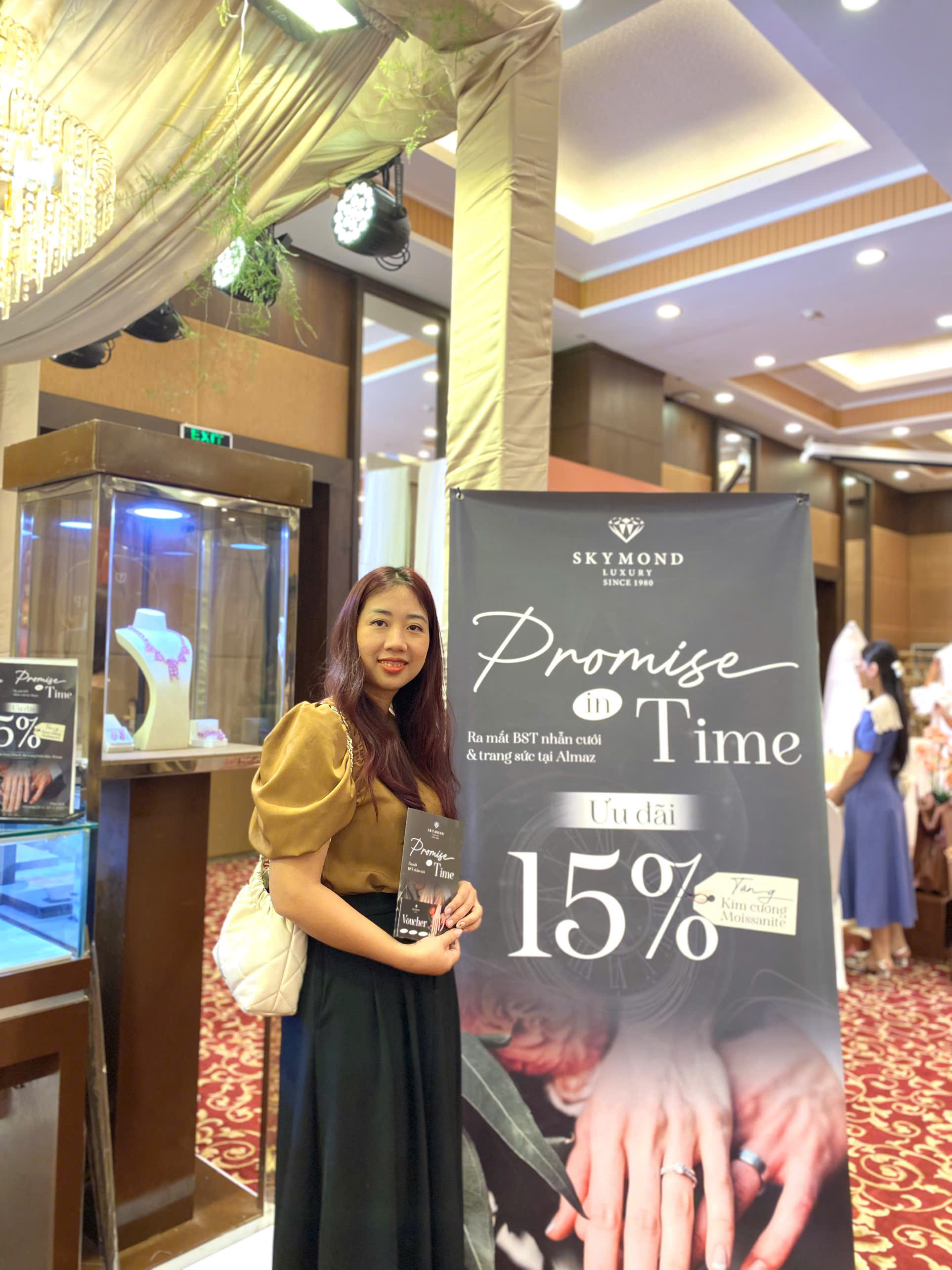 khach-hang-chia-se-khi-mua-hang-tai-skymond-luxury