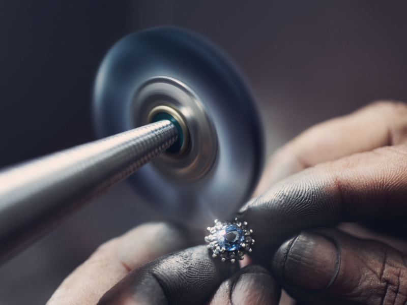 đánh bóng trang sức